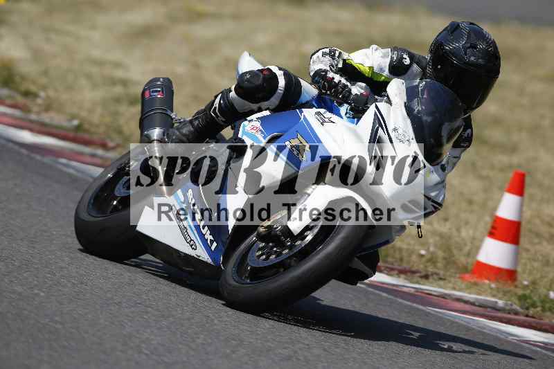 Archiv-2023/28 05.06.2023 Moto Club Anneau du Rhin/blanc-novice/17